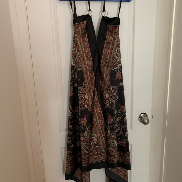 Satin dress - Picture 1 of 4